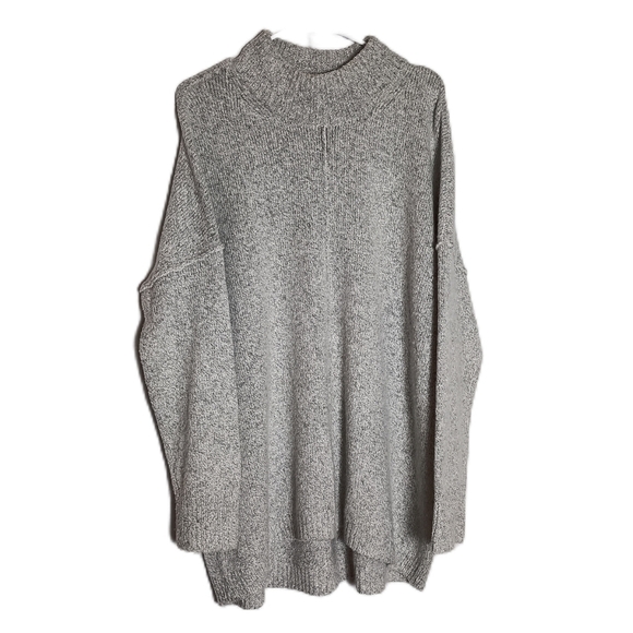 J Jill Sweaters - J Jill High Neck Soft Gray Sweater Size Large Longer Tunic Style